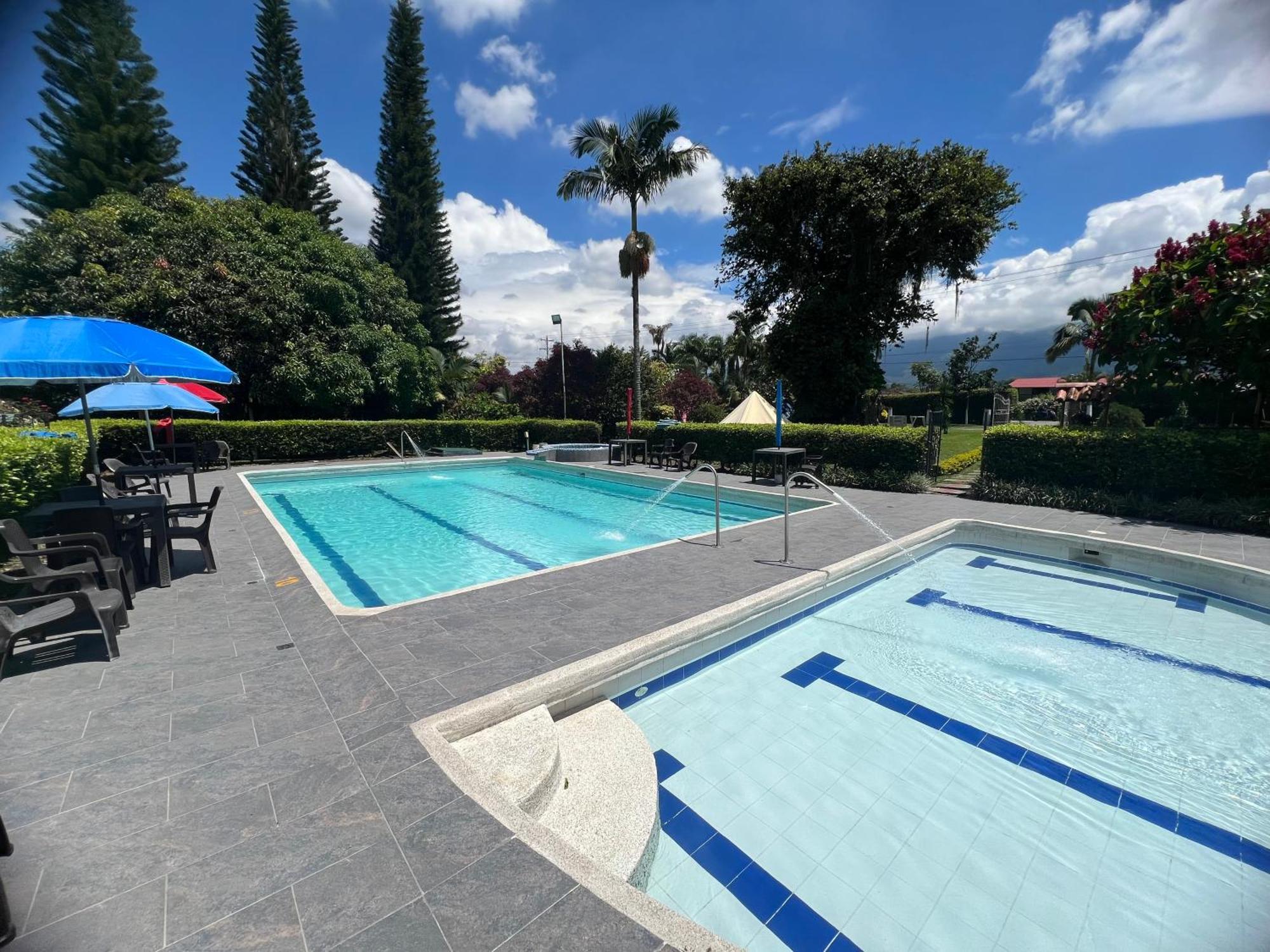 Villa Alejandra Del Quindio Calarca Exterior photo